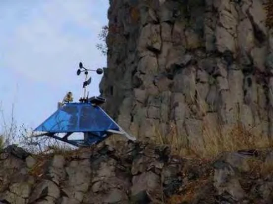 A cikk saját ábrája: Analog planetary material studies of igneous rocks in field trips at Hungarian sites of North-Balaton and Mecsek mountains with university space probe models Hunveyor and Husar